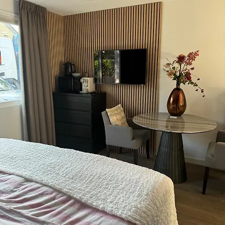 Parfait 3* Μπέργκεν